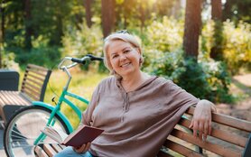 senior adhérente La Mutuelle Générale satisfaite de sa mutuelle santé