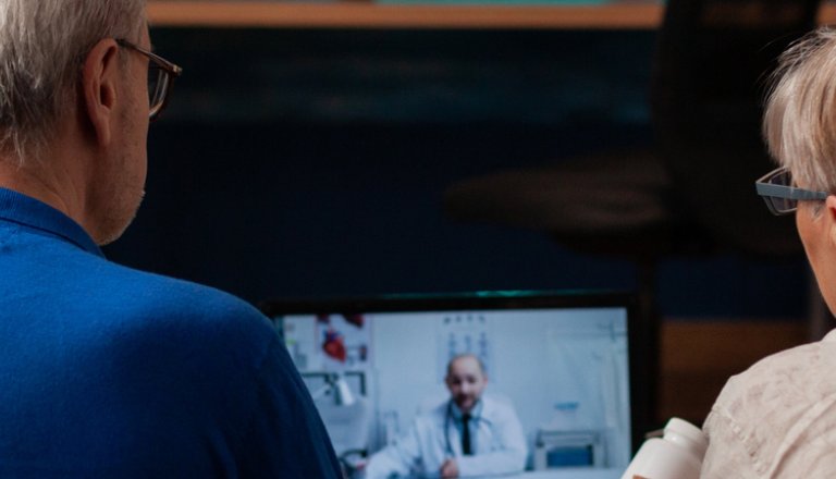 La télémédecine chez les personnes âgées