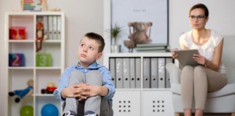 Autisme Un Enfant Qui Ne Reagit Pas A Son Prenom Ce N Est Pas Normal La Mutuelle Generale Autisme Un Enfant Qui Ne Reagit Pas A Son Prenom Ce N Est Pas Normal La Mutuelle Generale
